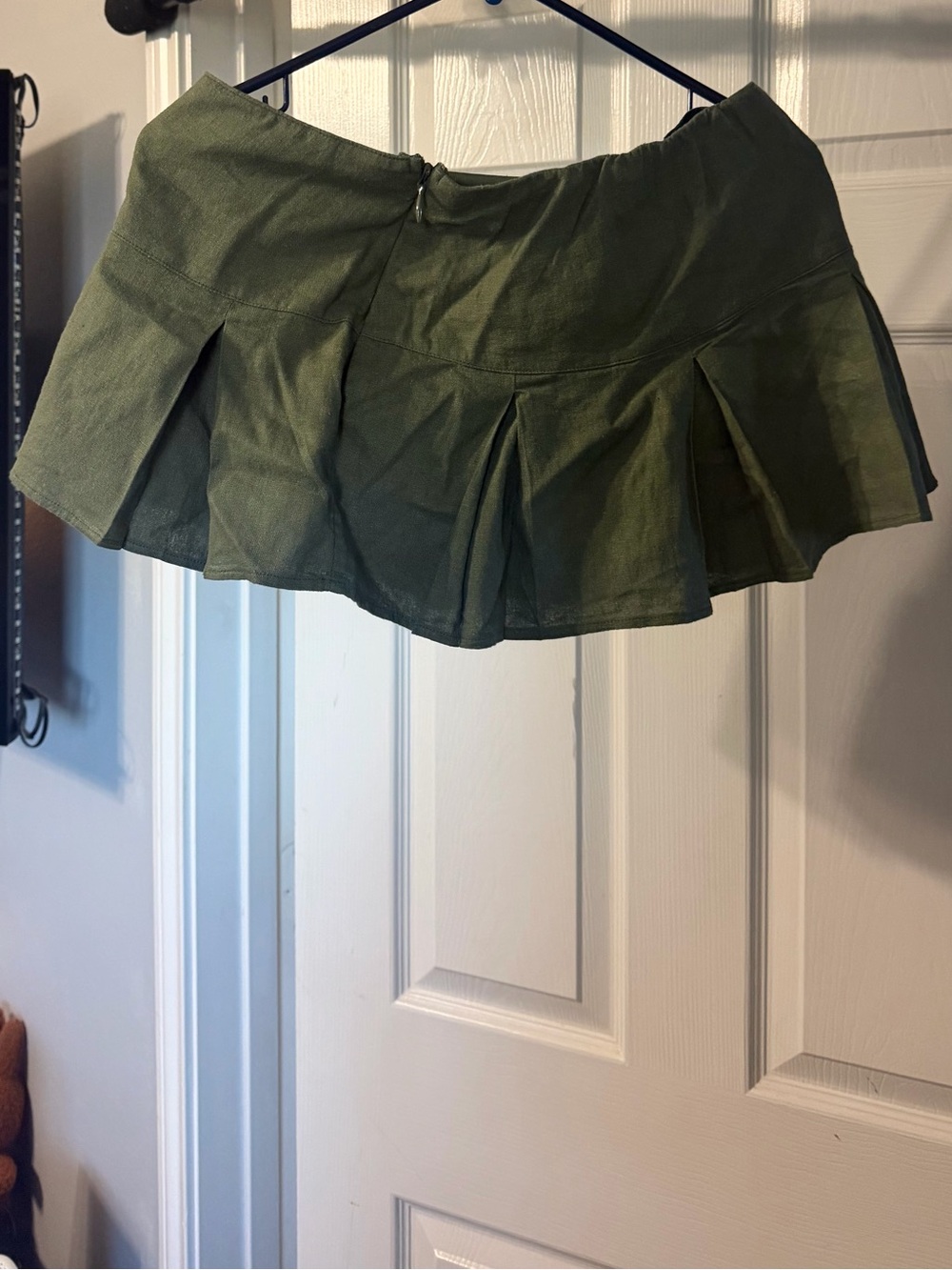 💚 Hollister Olive Green low-rise Skort - Size Small - Picture 2 of 4